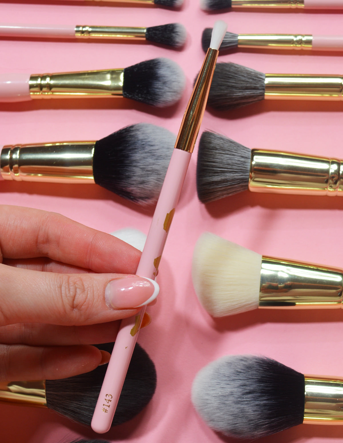 Small Detailer Blending Brush for Eyeshadow | P.Louise #143