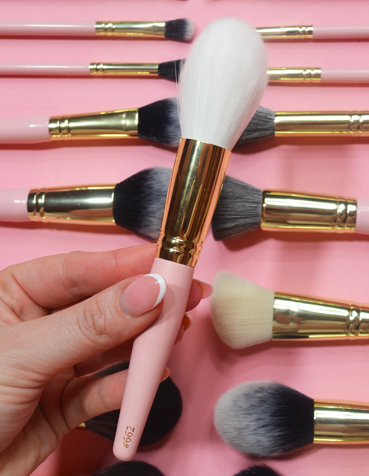 Contour Brush for Deep Makeup Blending | P.Louise #662